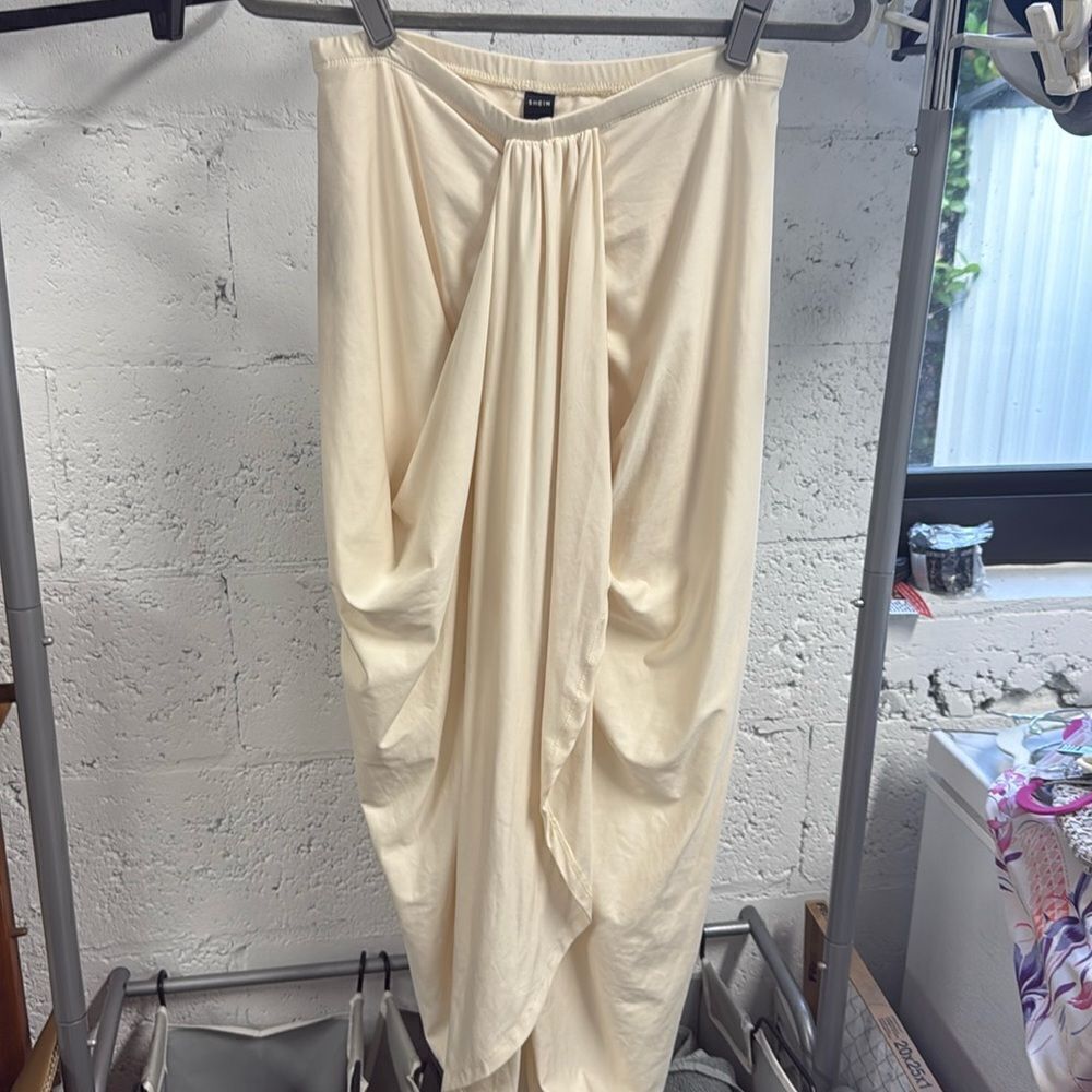 Ivory Colored Skirt - Maxi High Low Skirt - Scrunched Front - Never Worn - NWOT